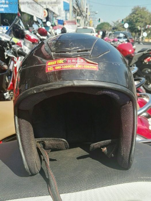 alquilar moto en tailandia